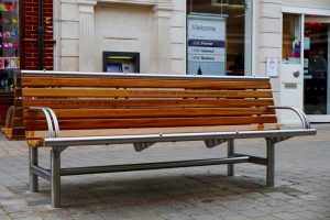 Shoreline street furniture seat. Sl003 back to back