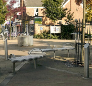 bespoke curved bench