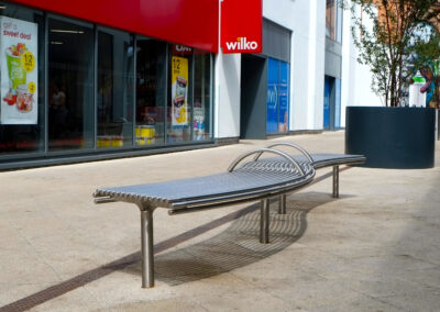 Stainless steel curved bench