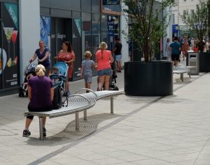Curved street furniture
