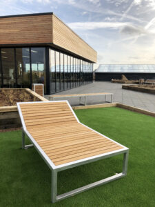 External sun lounger